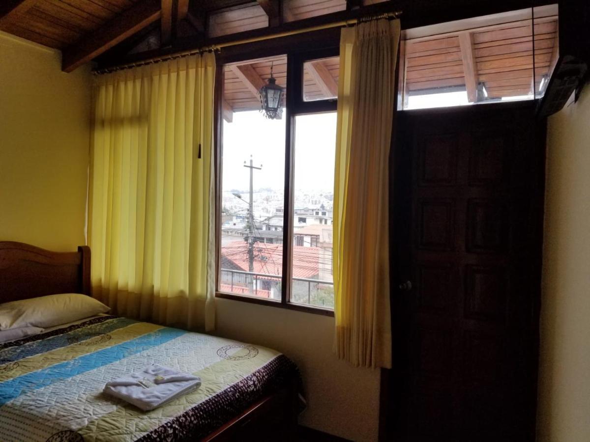 Hostal El Confort Quito Norte ภายนอก รูปภาพ